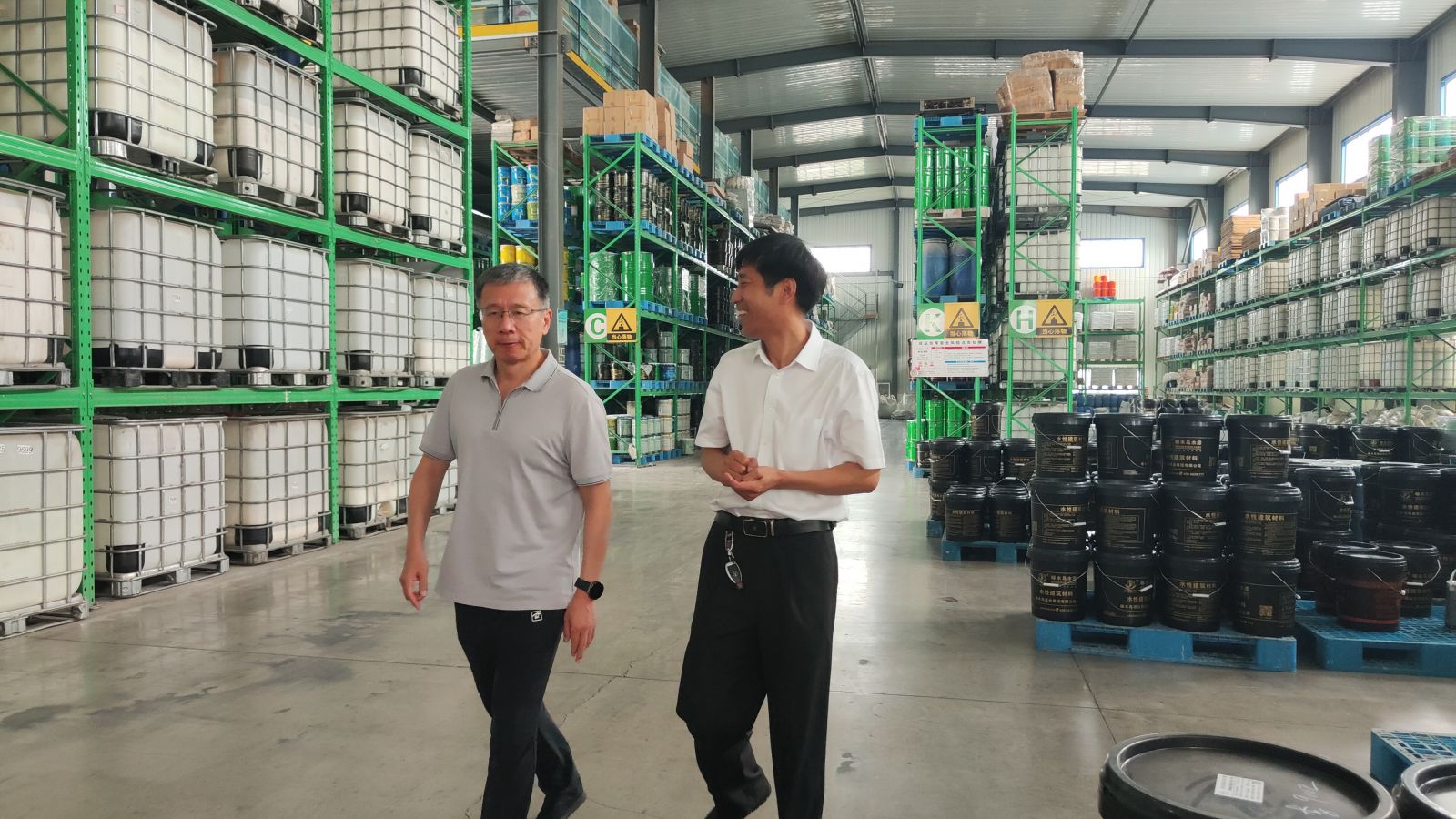 vwin网上官网漆业集团 软瓷 内外墙涂料