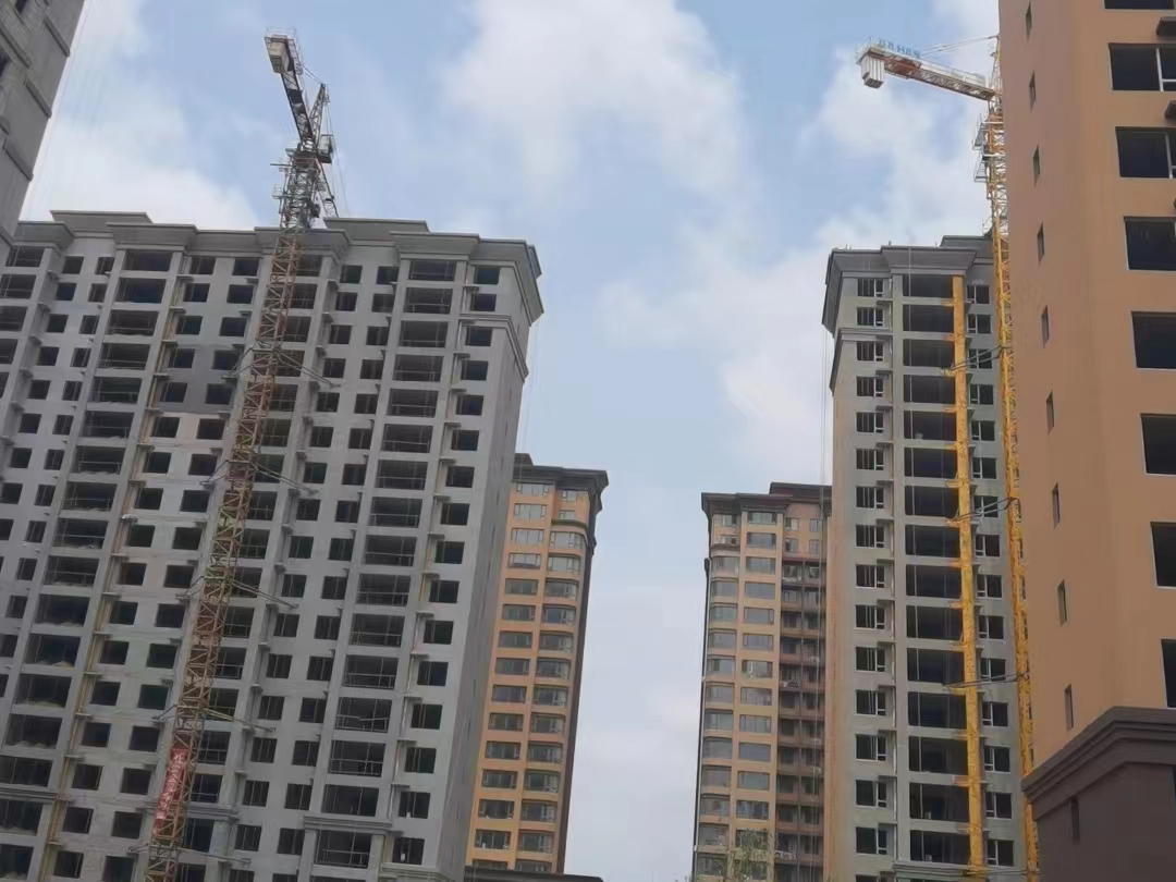 vwin网上官网漆业集团签约三强地产“裕隆苑”项目外墙硬彩石供货合同